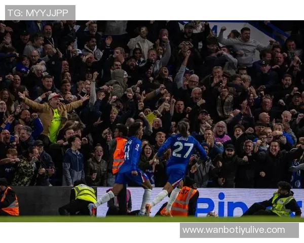 英超最新动态：阿森纳强势领跑利物浦遭遇绝杀切尔西跻身前六